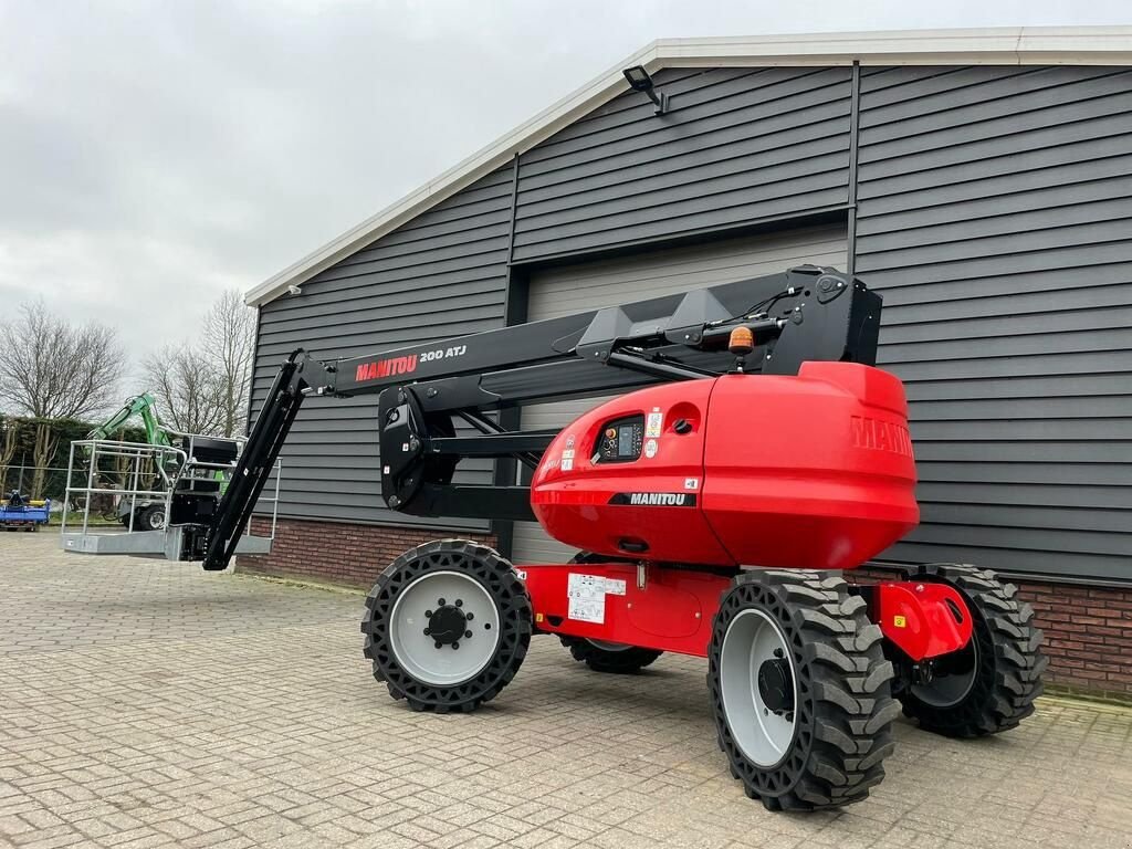 Teleskoparbeitsbühne des Typs Manitou 200 ATJ Diesel knik-telescoophoogwerker 20 M, Neumaschine in Neer (Bild 7)