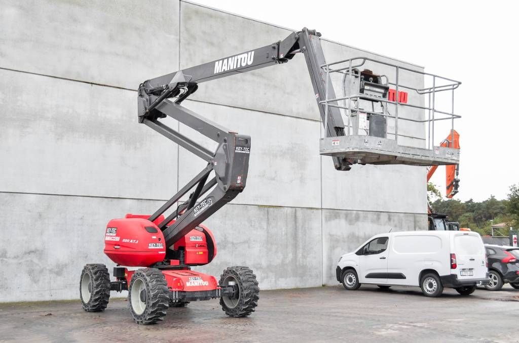 Teleskoparbeitsbühne tip Manitou 200 ATJ RC, Gebrauchtmaschine in Moerbeke (Poză 3)