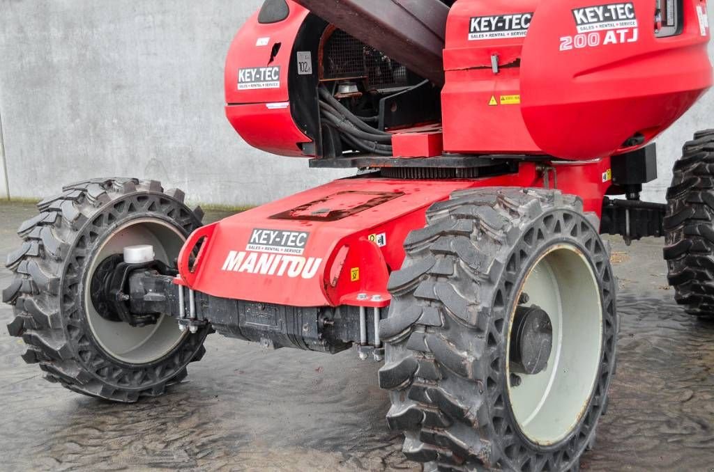 Teleskoparbeitsbühne tip Manitou 200 ATJ RC, Gebrauchtmaschine in Moerbeke (Poză 11)