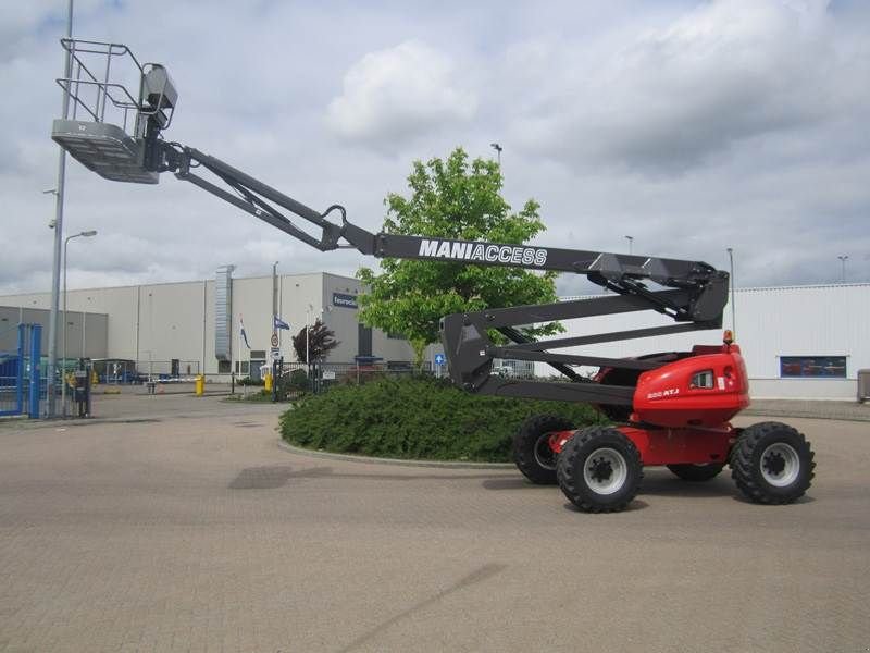 Teleskoparbeitsbühne van het type Manitou 200 ATJ, Gebrauchtmaschine in Sittard (Foto 1)