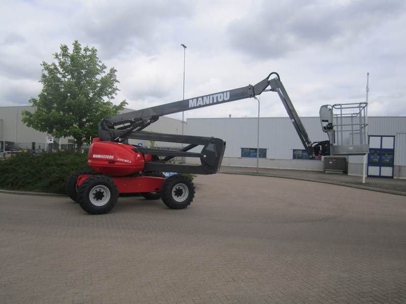 Teleskoparbeitsbühne van het type Manitou 200 ATJ, Gebrauchtmaschine in Sittard (Foto 4)