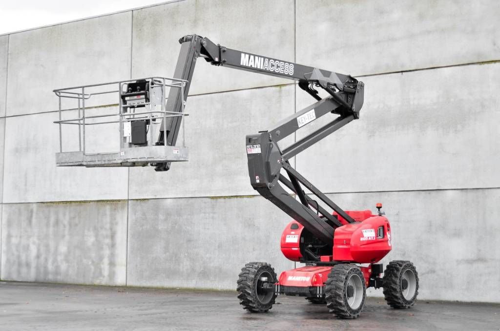 Teleskoparbeitsbühne van het type Manitou 200 ATJ, Gebrauchtmaschine in Moerbeke (Foto 1)