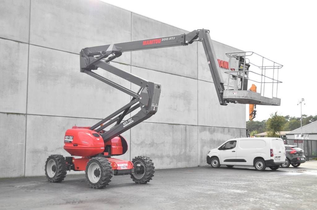 Teleskoparbeitsbühne del tipo Manitou 200 ATJ, Gebrauchtmaschine In Moerbeke (Immagine 3)