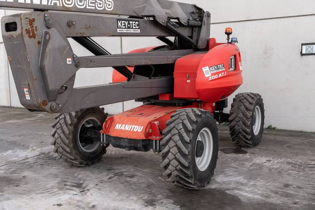 Teleskoparbeitsbühne du type Manitou 200 ATJ, Gebrauchtmaschine en Moerbeke (Photo 2)