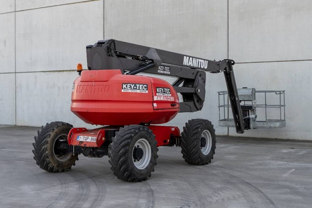 Teleskoparbeitsbühne du type Manitou 200 ATJ, Gebrauchtmaschine en Moerbeke (Photo 8)