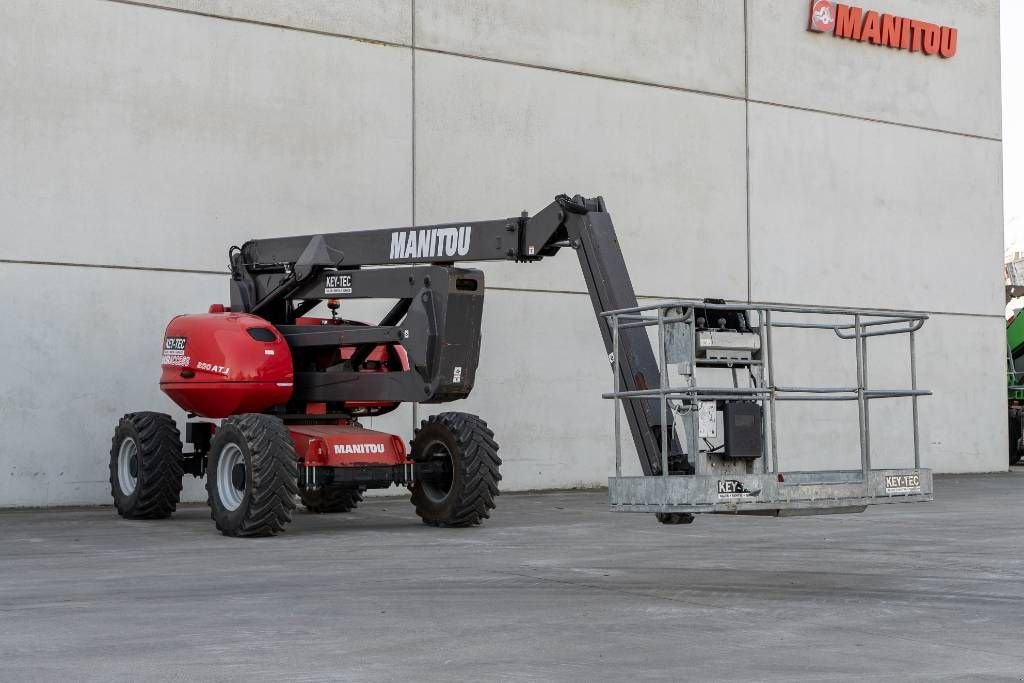 Teleskoparbeitsbühne del tipo Manitou 200 ATJ, Gebrauchtmaschine en Moerbeke (Imagen 5)