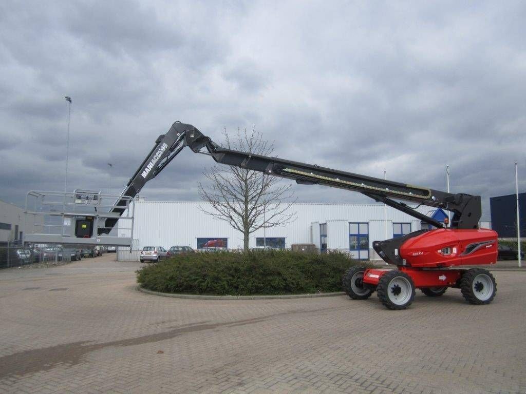 Teleskoparbeitsbühne des Typs Manitou 280TJ, Gebrauchtmaschine in Sittard (Bild 1)