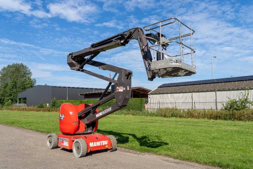 Teleskoparbeitsbühne des Typs Manitou AETJ 150, Gebrauchtmaschine in Moerbeke (Bild 2)