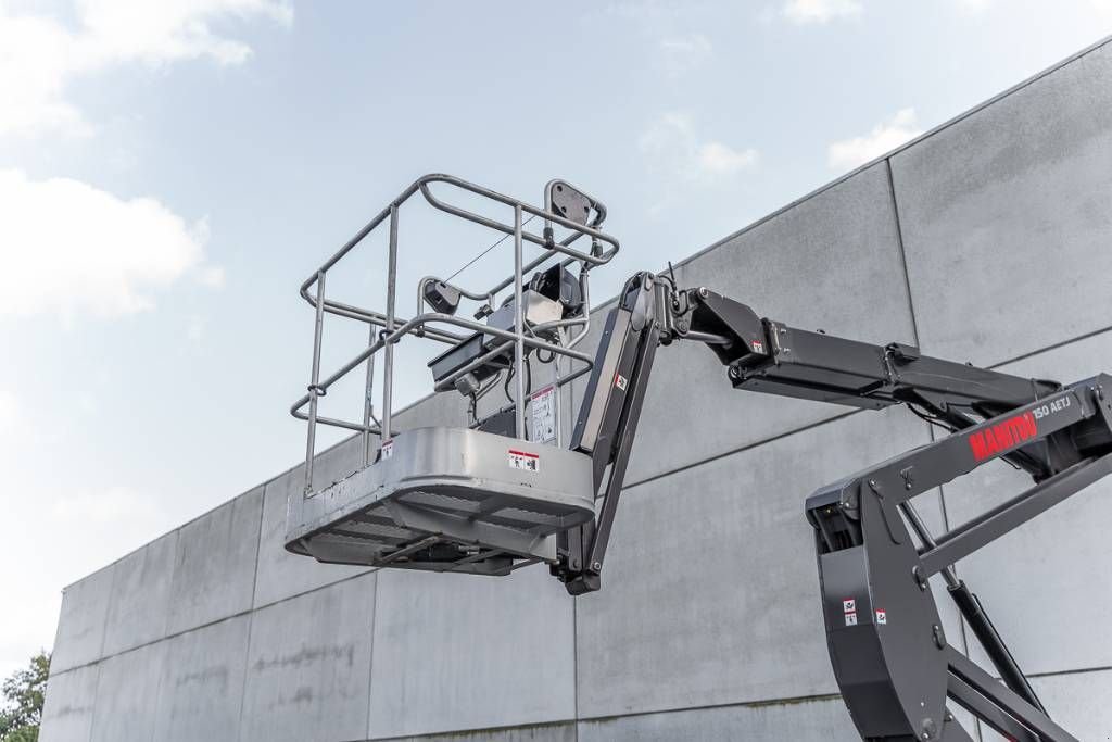 Teleskoparbeitsbühne van het type Manitou AETJ 150, Gebrauchtmaschine in Moerbeke (Foto 9)