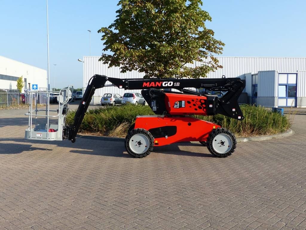 Teleskoparbeitsbühne van het type Manitou Man'Go 12, Gebrauchtmaschine in Sittard (Foto 1)