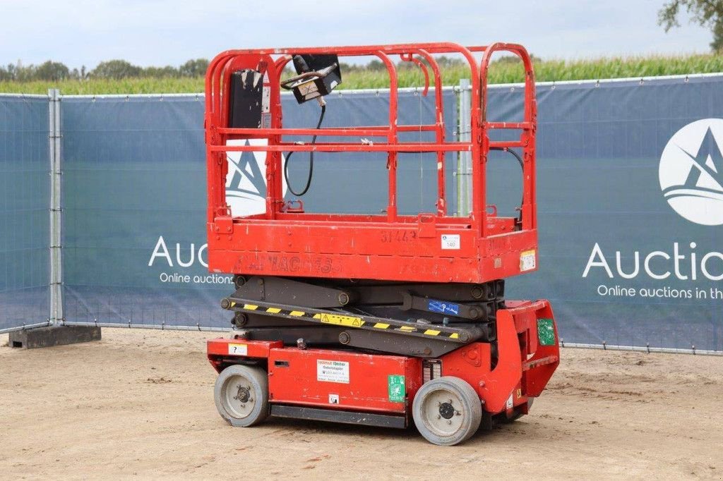 Teleskoparbeitsbühne van het type Manitou MANIACCESS 78 XE, Gebrauchtmaschine in Antwerpen (Foto 3)