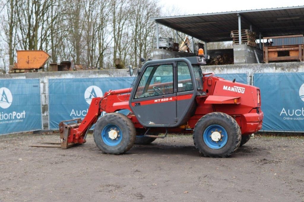 Teleskoparbeitsbühne des Typs Manitou MT 928-4, Gebrauchtmaschine in Antwerpen (Bild 3)