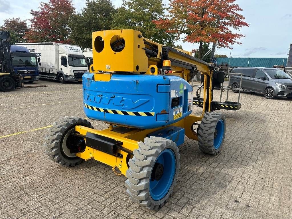 Teleskoparbeitsbühne des Typs Niftylift HR 17 Hybride 4x4, Gebrauchtmaschine in WIJCHEN (Bild 10)