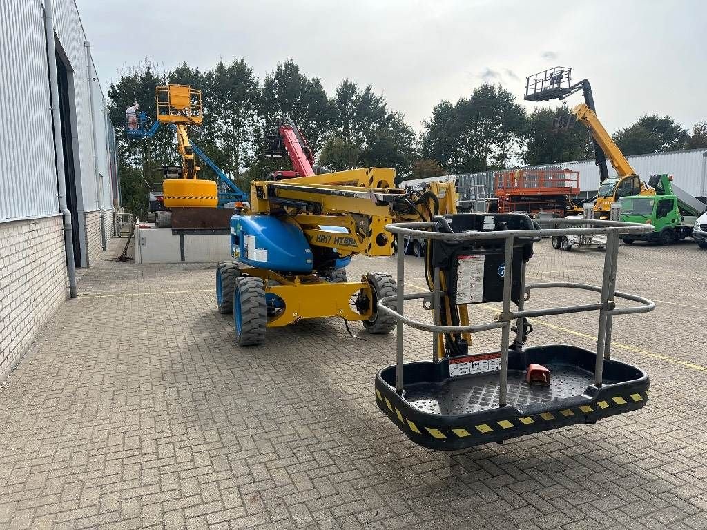 Teleskoparbeitsbühne of the type Niftylift HR 17 Hybride 4x4, Gebrauchtmaschine in WIJCHEN (Picture 8)