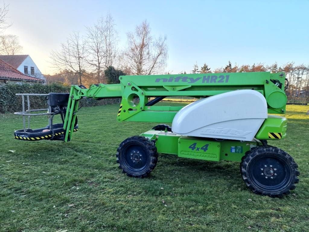 Teleskoparbeitsbühne del tipo Niftylift HR 21 D 4x4 diesel knikarmhoogwerker 21 hoogwerker, Gebrauchtmaschine en Hooge mierde (Imagen 4)