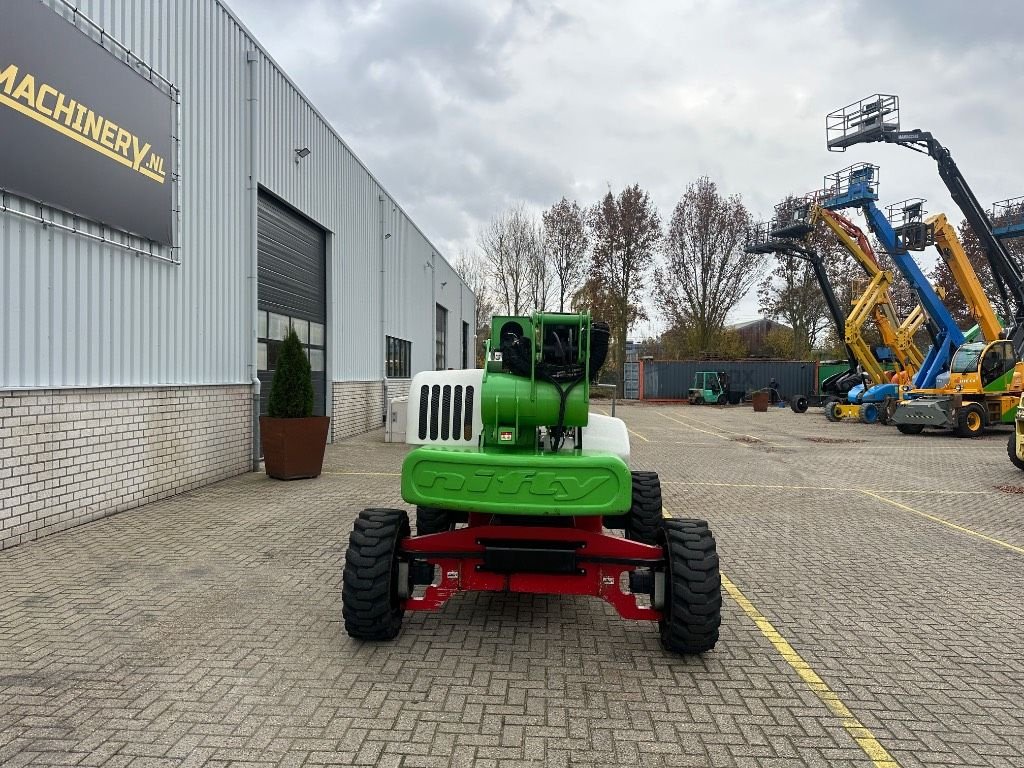 Teleskoparbeitsbühne typu Niftylift HR 21 D 4x4, Gebrauchtmaschine v WIJCHEN (Obrázok 8)