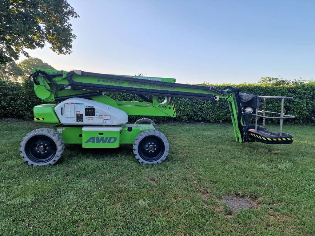 Teleskoparbeitsbühne du type Niftylift HR 21 hybrid 4x4 knikarmhoogwerker 21m hoogwerker, Gebrauchtmaschine en Hooge mierde (Photo 2)