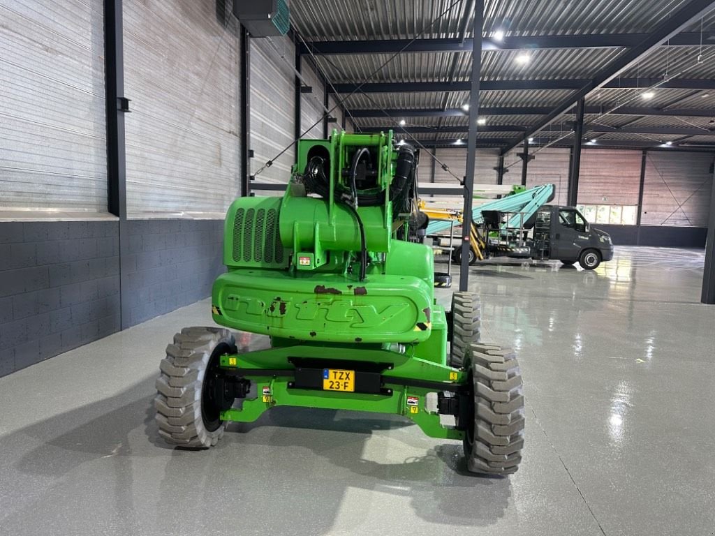 Teleskoparbeitsbühne van het type Niftylift HR 21 HYBRID, Gebrauchtmaschine in WIJCHEN (Foto 5)