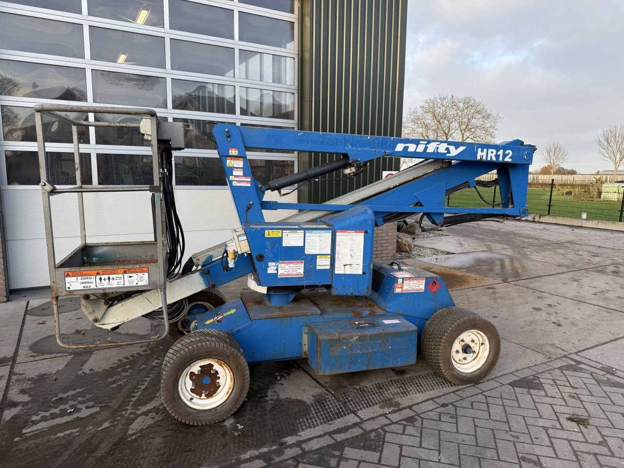 Teleskoparbeitsbühne van het type Niftylift Hr12, Gebrauchtmaschine in Wadenoijen (Foto 1)