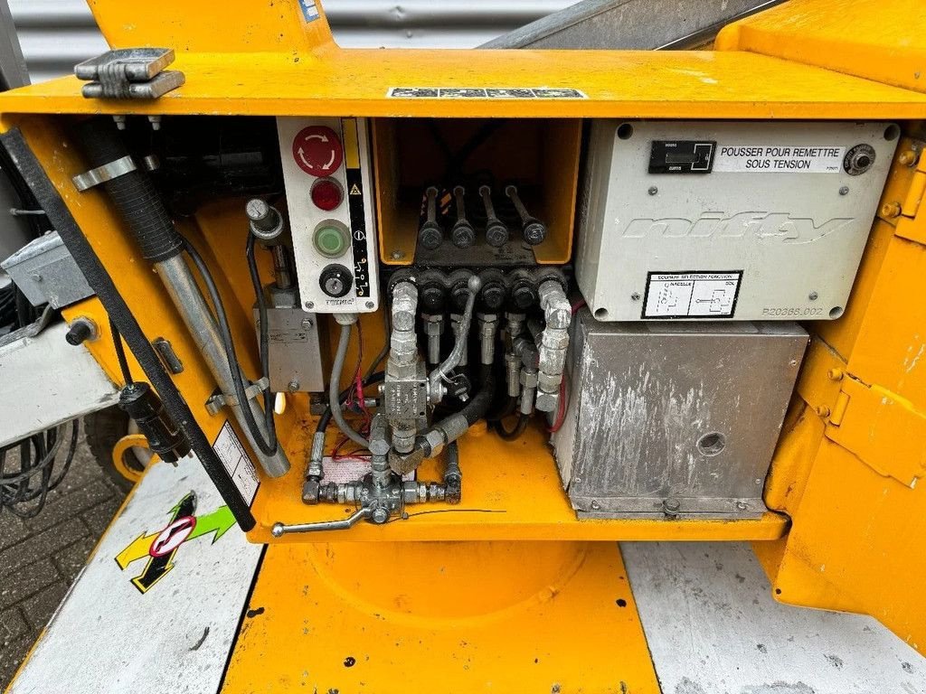 Teleskoparbeitsbühne of the type Niftylift HR12NE Hoogwerker Knikarmhoogwerker, Gebrauchtmaschine in Hedel (Picture 9)