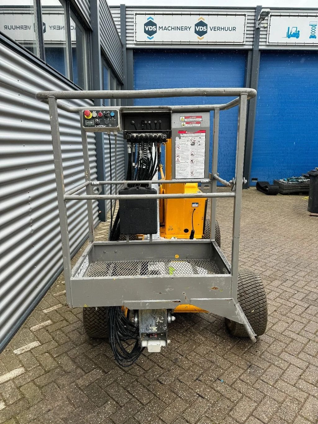 Teleskoparbeitsbühne van het type Niftylift HR12NE Hoogwerker Knikarmhoogwerker, Gebrauchtmaschine in Hedel (Foto 3)