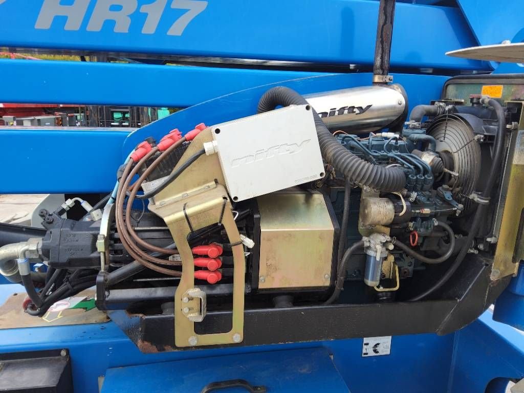 Teleskoparbeitsbühne tip Niftylift Hr17 hybrid 4x4 knikarmhoogwerker nifty hoogwerker, Gebrauchtmaschine in Hooge mierde (Poză 3)