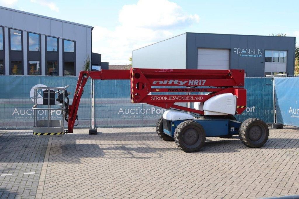 Teleskoparbeitsbühne du type Niftylift HR17D 4WD, Gebrauchtmaschine en Antwerpen (Photo 1)