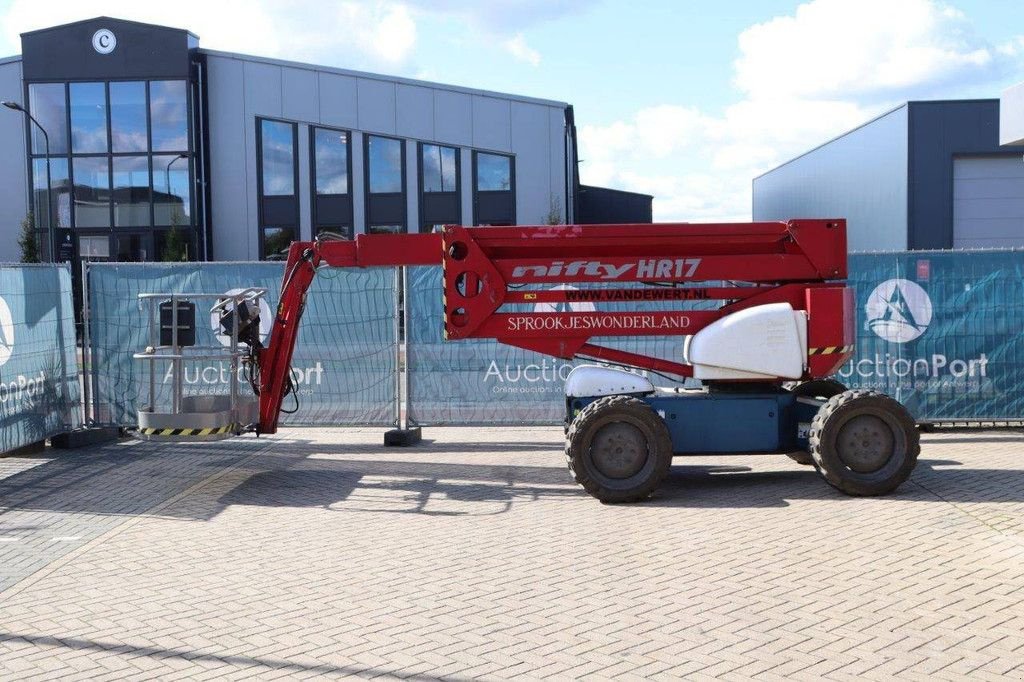 Teleskoparbeitsbühne du type Niftylift HR17D 4WD, Gebrauchtmaschine en Antwerpen (Photo 2)