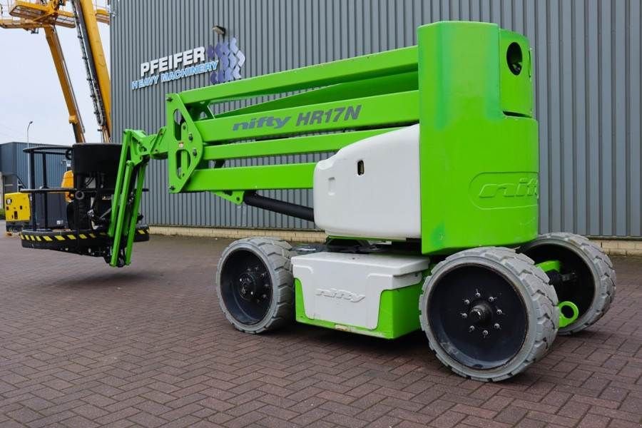 Teleskoparbeitsbühne des Typs Niftylift HR17NE Electric, 4x2 Drive, 17m Working Height, 9., Gebrauchtmaschine in Groenlo (Bild 11)