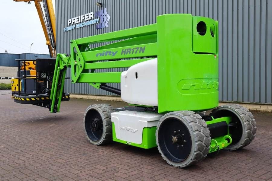 Teleskoparbeitsbühne des Typs Niftylift HR17NE Electric, 4x2 Drive, 17m Working Height, 9., Gebrauchtmaschine in Groenlo (Bild 11)