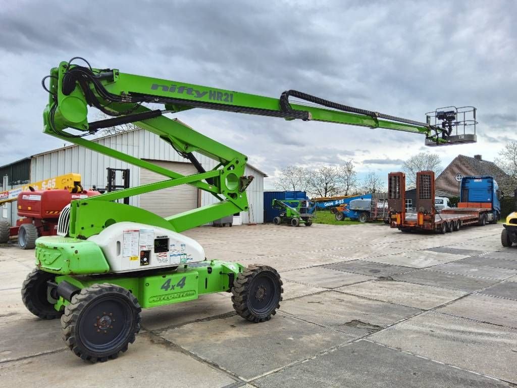 Teleskoparbeitsbühne des Typs Niftylift HR21D schaarhoogwerker 21m nifty diesel HR 21 D, Gebrauchtmaschine in Hooge mierde (Bild 1)