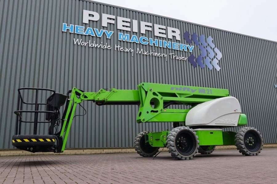 Teleskoparbeitsbühne van het type Niftylift HR21E Electric, 4x2 Drive, 21m Working Height, 13m, Gebrauchtmaschine in Groenlo (Foto 1)