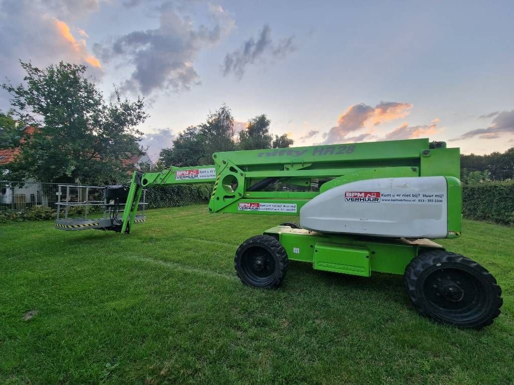 Teleskoparbeitsbühne del tipo Niftylift HR28 4x4 diesel knikarmhoogwerker Nifty hr28d, Gebrauchtmaschine In Hooge mierde (Immagine 5)