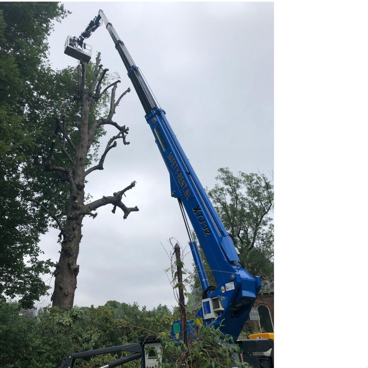 Teleskoparbeitsbühne des Typs Palazzani XTJ-32, Gebrauchtmaschine in Nieuw-Vennep (Bild 4)