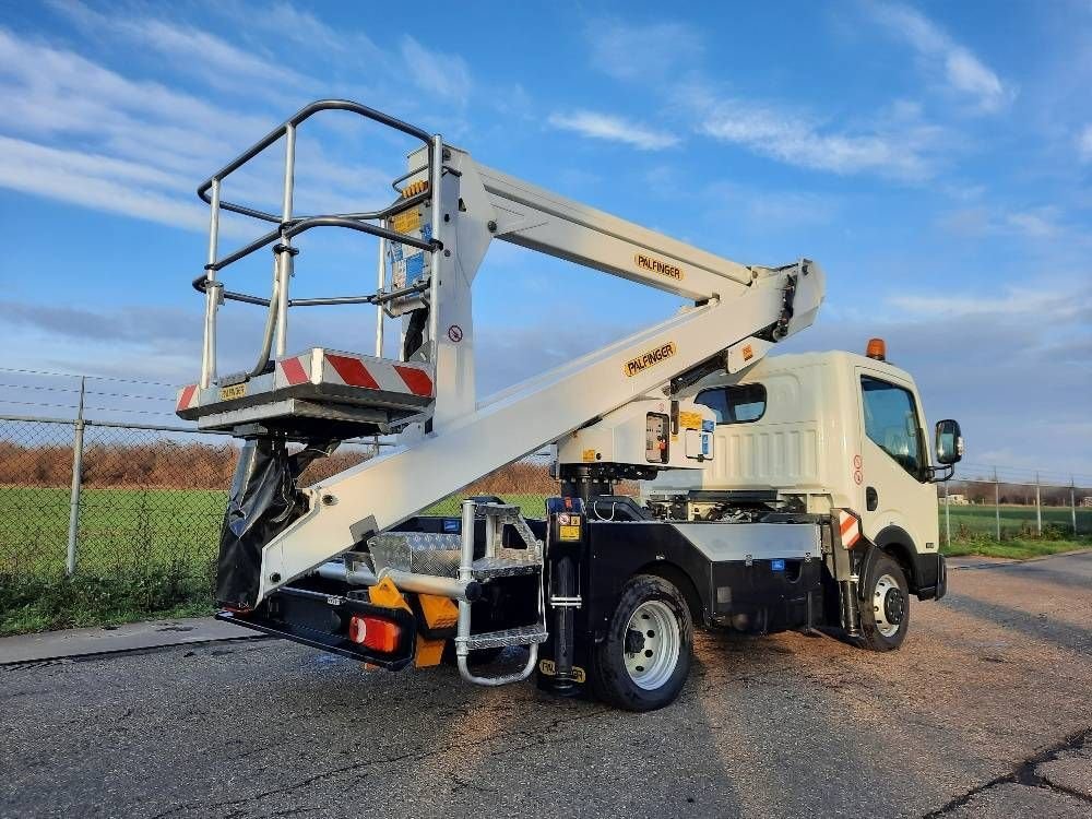 Teleskoparbeitsbühne typu Palfinger P 200 A X E, Gebrauchtmaschine v Sittard (Obrázek 7)