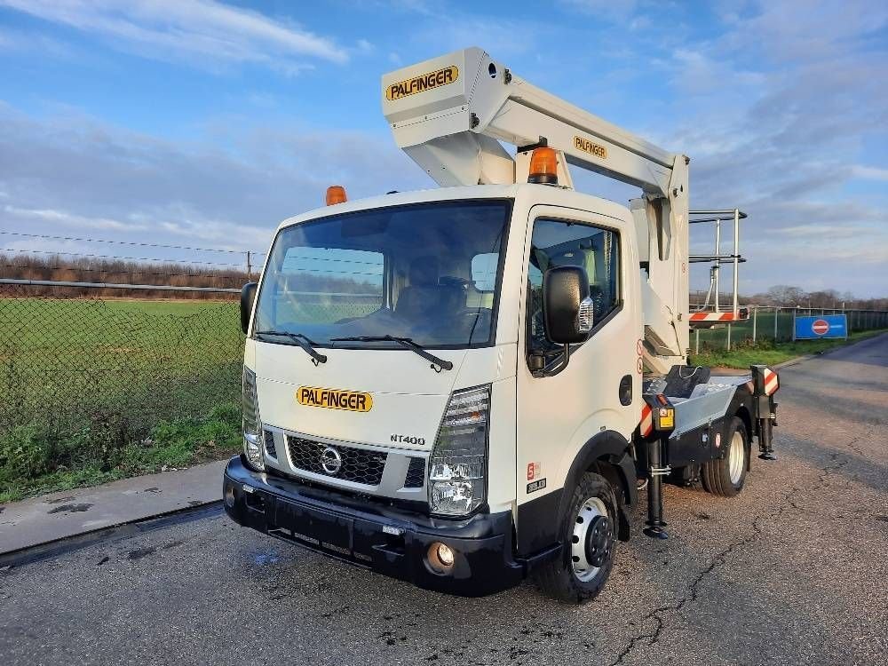 Teleskoparbeitsbühne des Typs Palfinger P 200 A X E, Gebrauchtmaschine in Sittard (Bild 2)