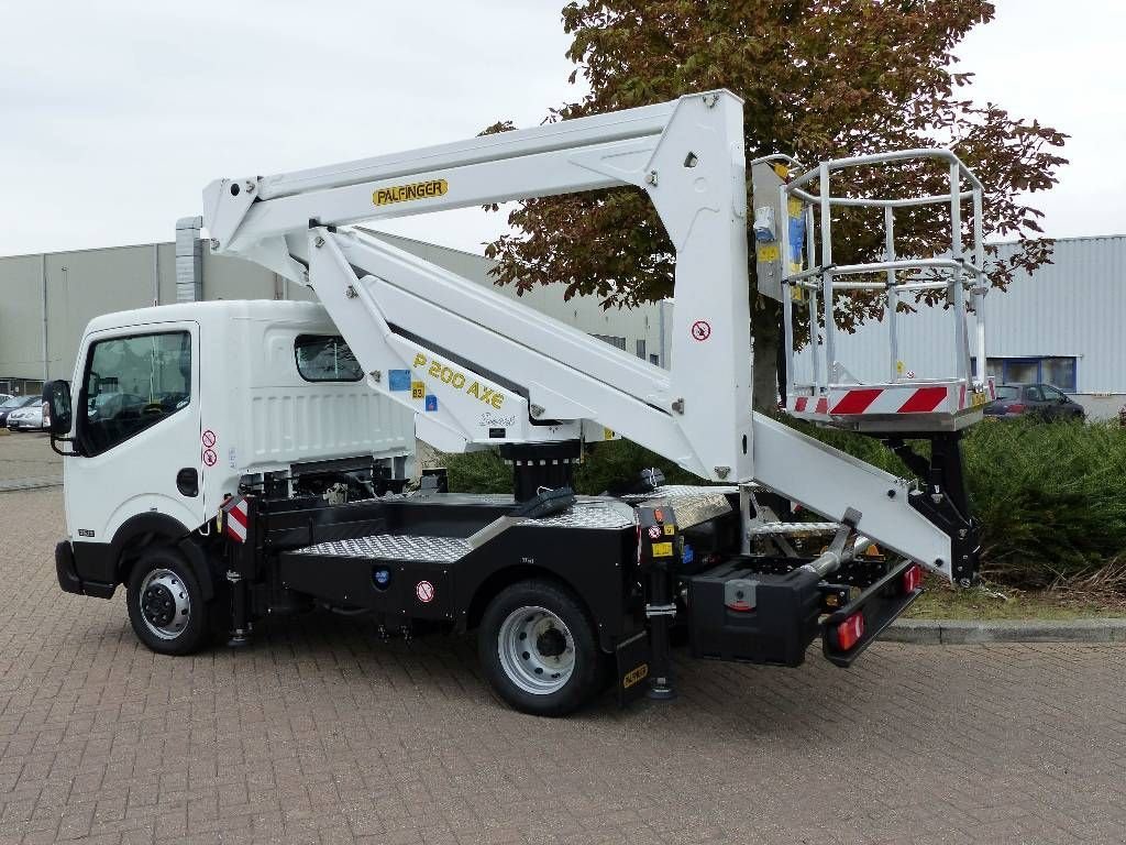 Teleskoparbeitsbühne des Typs Palfinger P 200 A X E, Gebrauchtmaschine in Sittard (Bild 4)