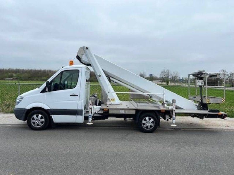 Teleskoparbeitsbühne van het type Palfinger P 260 B, Gebrauchtmaschine in Sittard (Foto 1)