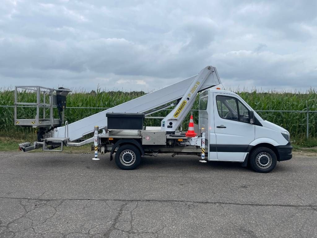 Teleskoparbeitsbühne van het type Palfinger P 280 B P280B, Gebrauchtmaschine in Sittard (Foto 4)