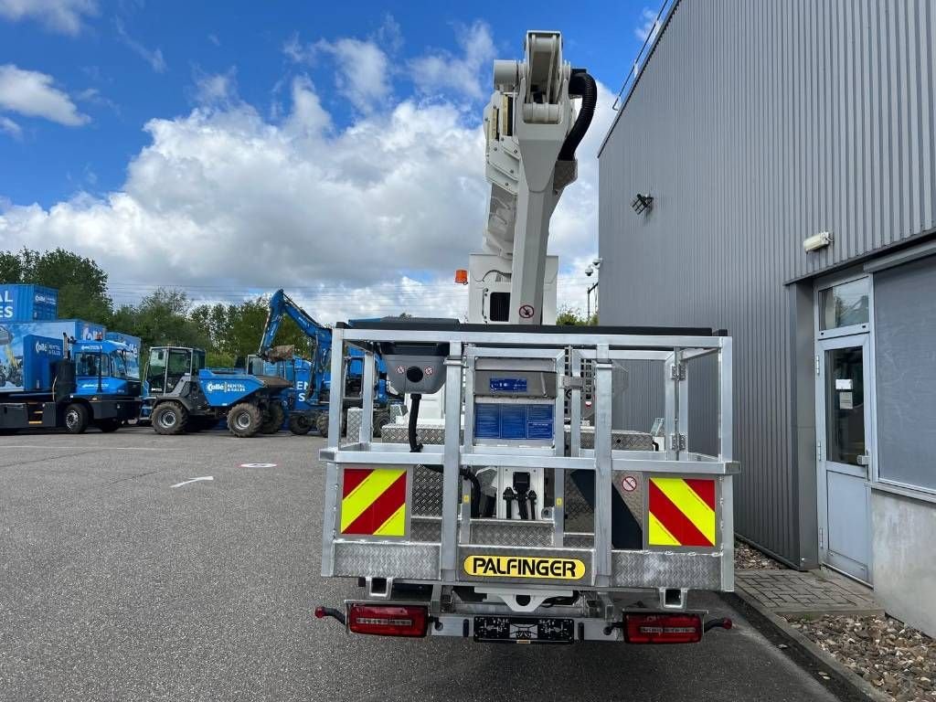 Teleskoparbeitsbühne del tipo Palfinger P 300 KS, Neumaschine en Sittard (Imagen 7)