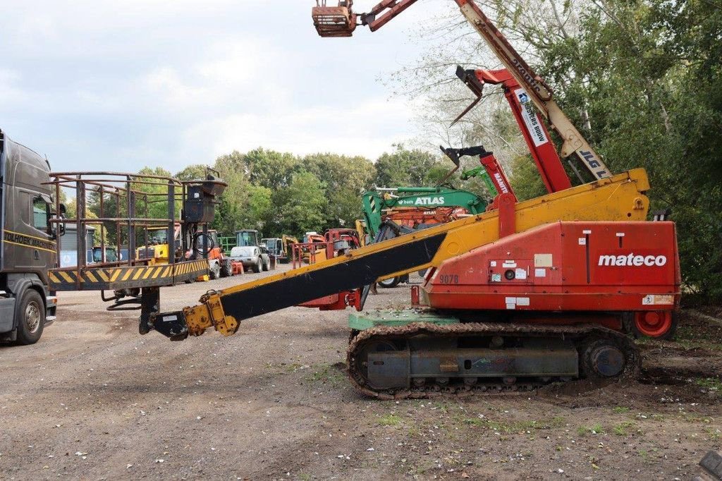 Teleskoparbeitsbühne des Typs Sonstige Aichi RZ 150, Gebrauchtmaschine in Antwerpen (Bild 2)