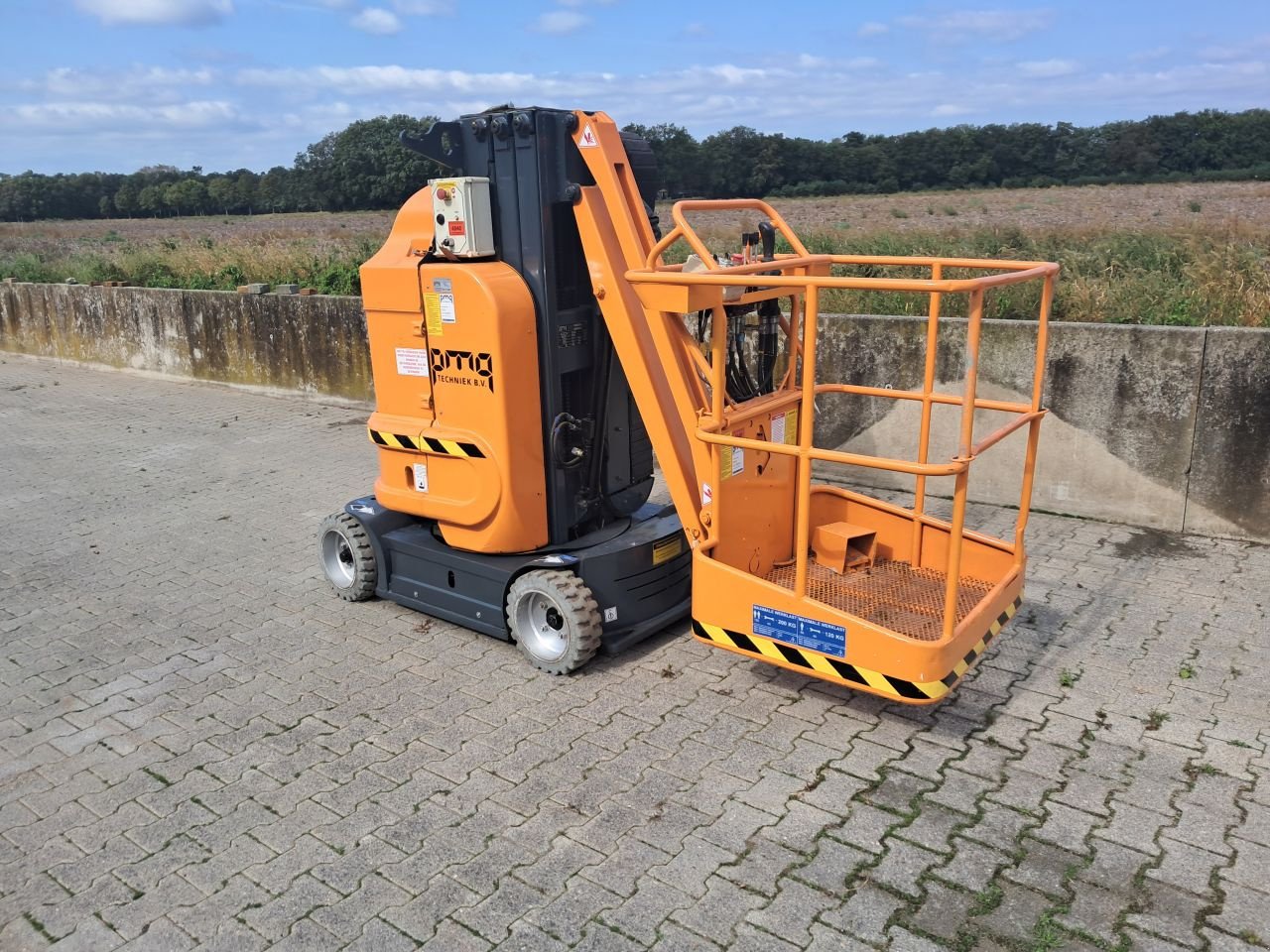 Teleskoparbeitsbühne van het type Sonstige ATN PIAF 880R, Gebrauchtmaschine in Haaksbergen (Foto 4)