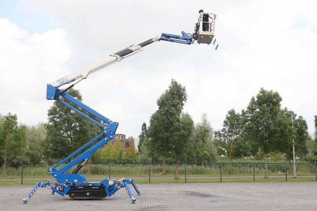 Teleskoparbeitsbühne van het type Sonstige Bluelift BLUELIFT C22/11 21 METER REMOTE HYBRID, Gebrauchtmaschine in Marknesse (Foto 8)