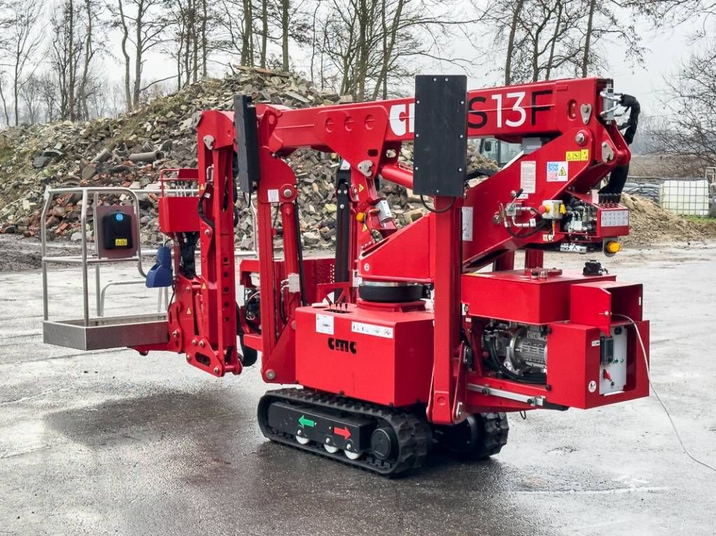 Teleskoparbeitsbühne van het type Sonstige CMC S13F Spinhoogwerker, Neumaschine in Moerbeke (Foto 4)