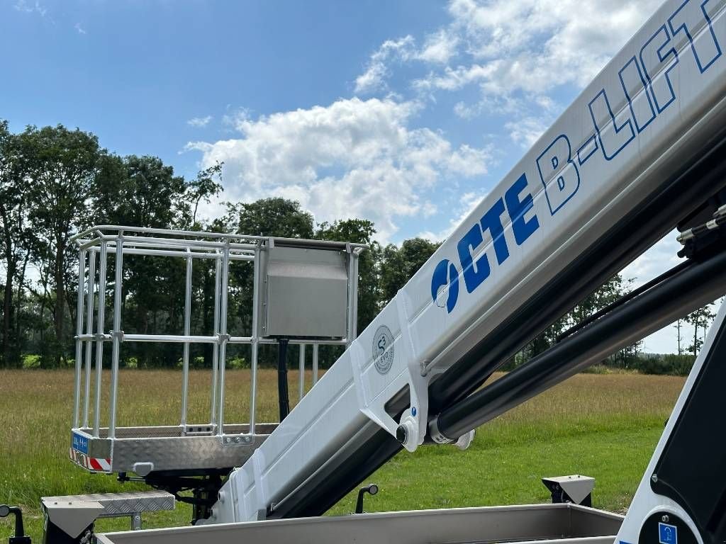 Teleskoparbeitsbühne van het type Sonstige CTE B-Lift18HV, Neumaschine in Moerbeke (Foto 4)