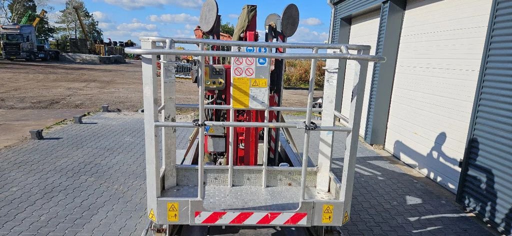 Teleskoparbeitsbühne du type Sonstige EasyLift Goldlift 14.70, Gebrauchtmaschine en Scharsterbrug (Photo 9)