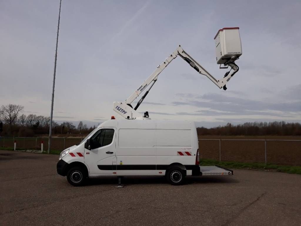 Teleskoparbeitsbühne van het type Sonstige France Elevateur 152TPF, Gebrauchtmaschine in Sittard (Foto 5)