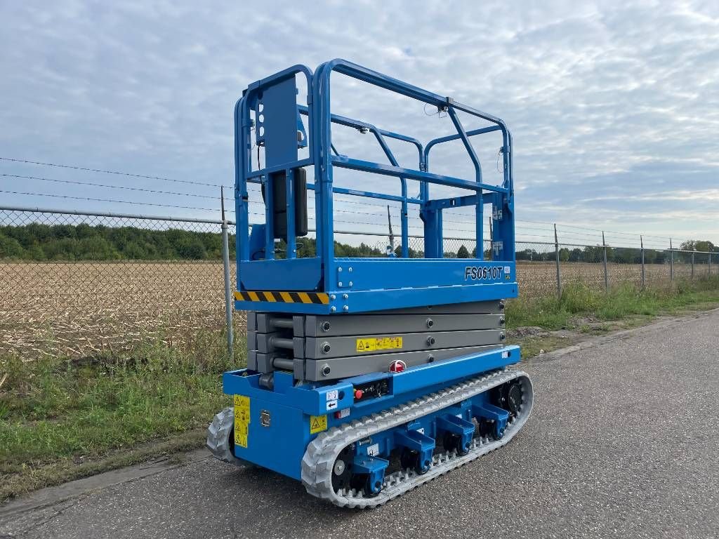 Teleskoparbeitsbühne Türe ait Sonstige Fronteq FS0610T Tracked Scissor Lift, Neumaschine içinde Sittard (resim 3)