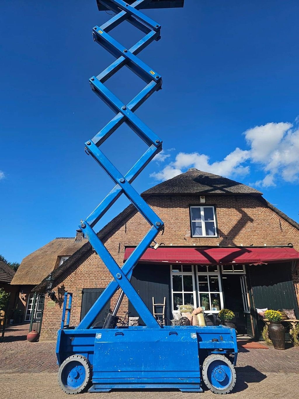 Teleskoparbeitsbühne van het type Sonstige HAB S152-12E2WD, Gebrauchtmaschine in Antwerpen (Foto 9)