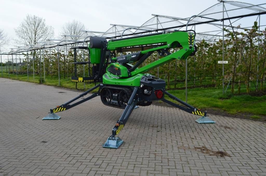 Teleskoparbeitsbühne des Typs Sonstige Leguan 135 NEO zelfrijdende Spinhoogwerker, Neumaschine in Erichem (Bild 3)